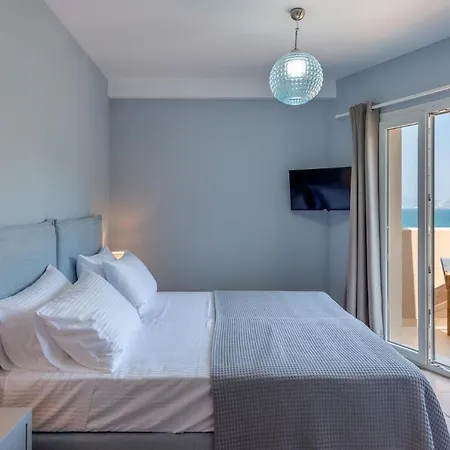 Apartament Egialion Iqia *