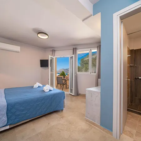 Apartment Egialion Iqia