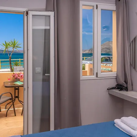 Apartament Egialion Iqia *