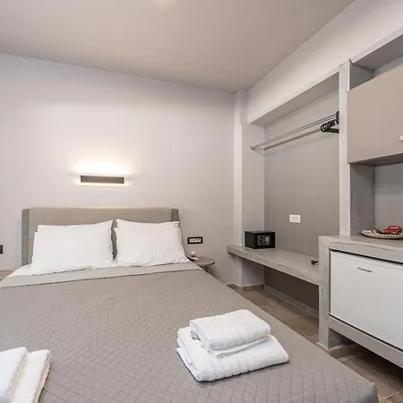 Egialion Iqia Argostoli (Kefalonia)