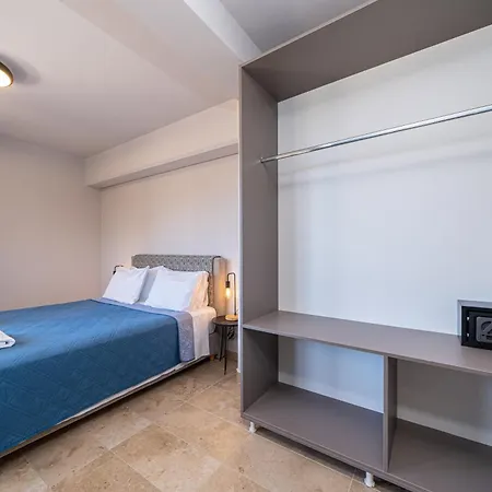 Egialion Iqia Argostoli (Kefalonia)