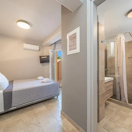 Lägenhet Egialion Iqia *