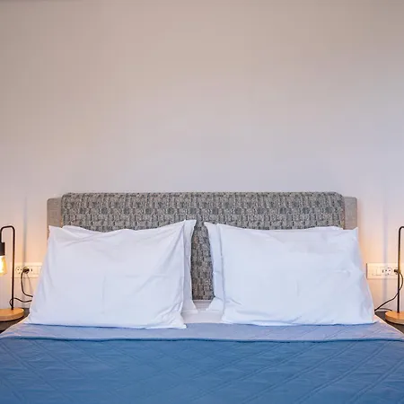 Apartment Egialion Iqia
