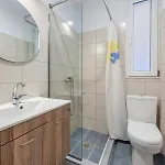 Egialion Iqia Appartement *