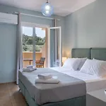 Egialion Iqia Appartement