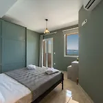 Appartement Egialion Iqia *