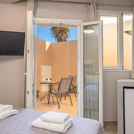 Apartmán Egialion Iqia *