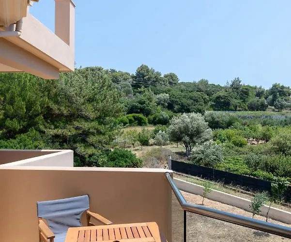 Egialion Iqia Apartmán