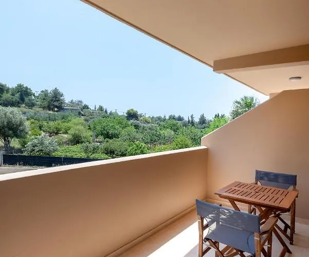 Egialion Iqia Apartmán *